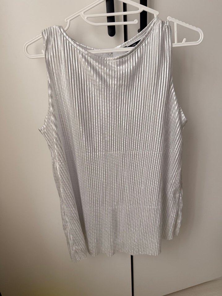 Gri Pliseli Kolsuz Kadın Bluz - Görsel 2