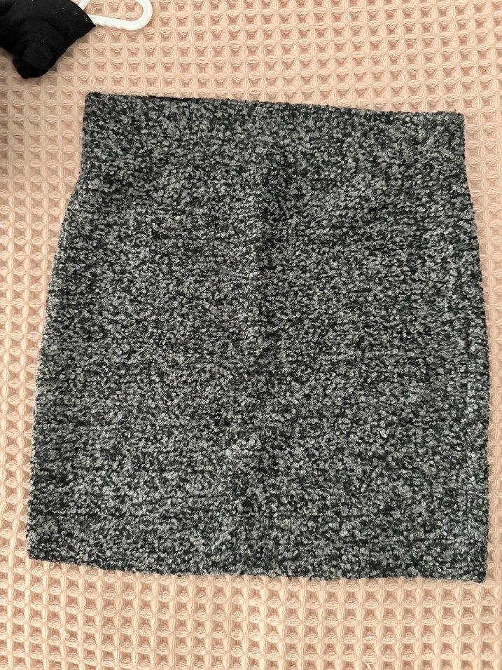 Gri Düz Desenli etek - Görsel 2