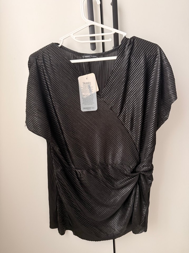 Kruvaze Yaka Siyah Pilili Kadın Bluz - Görsel 2