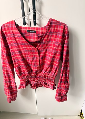 Uzun Kollu, Düğmeli Kırmızı Kareli Gömlek - Görsel 2