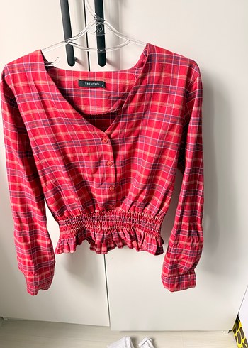 Uzun Kollu, Düğmeli Kırmızı Kareli Gömlek - Görsel 3