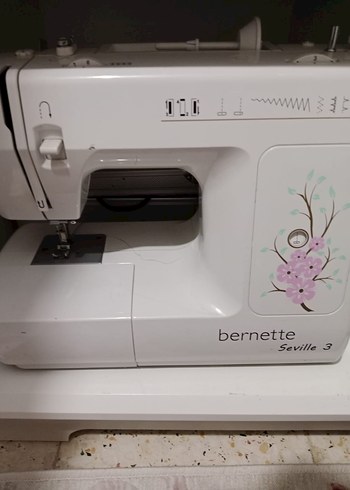 Bernette Seville 3 Beyaz Dikiş Makinesi