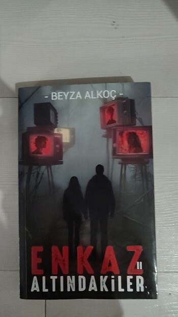 Enkaz altındakiler 2 ciltsiz ,Beyza Alkoç