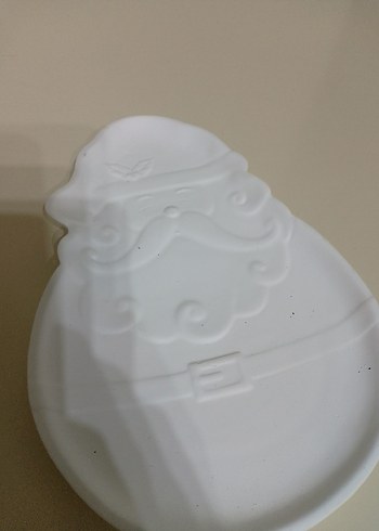 Beyaz Noel Baba Figürlü Tabak ve Küçük Figürler - Görsel 2