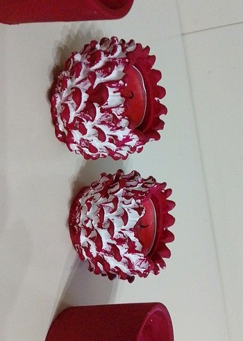 Kırmızı Dekoratif Mum ve Mumluk Seti - Görsel 2