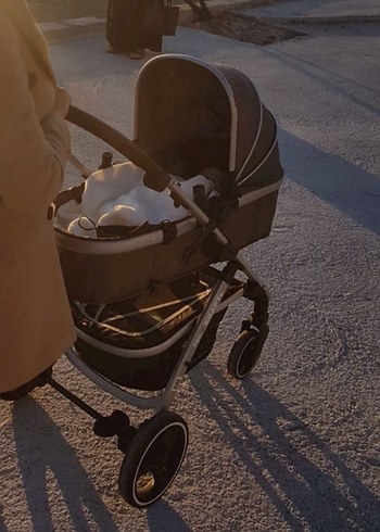 Kraft pusetli Gri Bebek Arabası - Görsel 2