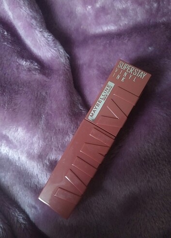 Maybelline Superstay Vinyl Ink - Peachy