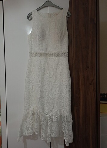 Beyaz Nikah Elbisesi