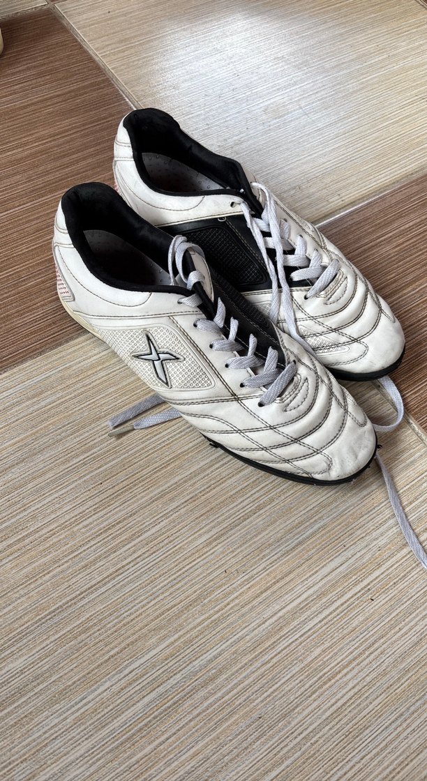 Gri Erkek Spor Ayakkabı Bağcığı - Görsel 2