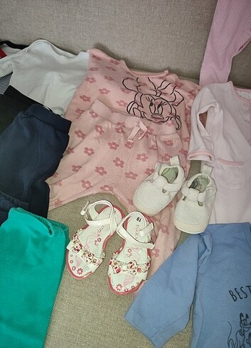 6 Ay Beden çeşitli Renk Toplu kız bebek kıyafeti