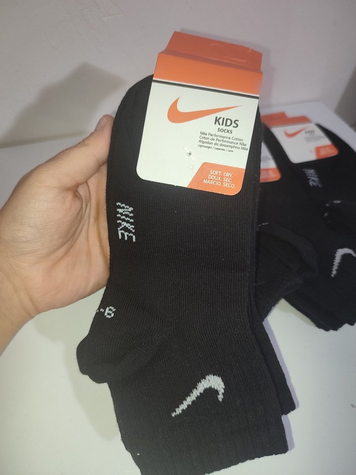 Nike Siyah çocuk çorabı - Görsel 2