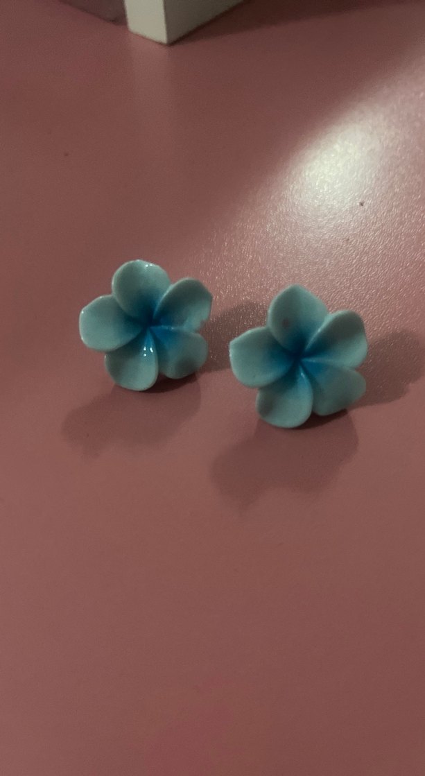 Mini Turkuaz Çiçek Desenli Boncuklu Küpe - Görsel 3