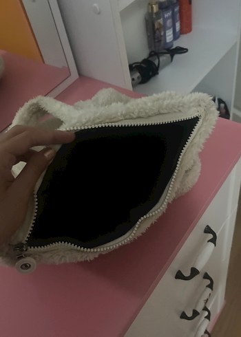 Beyaz Peluş Kadın Omuz Çantası - Görsel 4