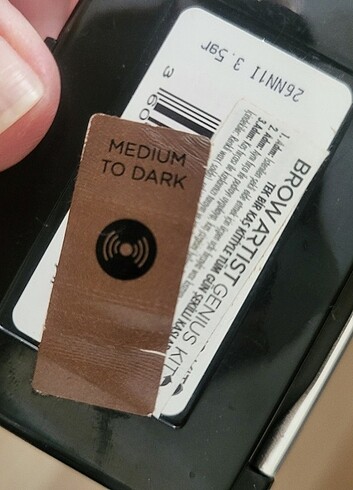 Beden Loreal Paris kaş boyası