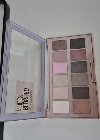  Beden Maybelline Blushed Nudes Göz Farı Paleti