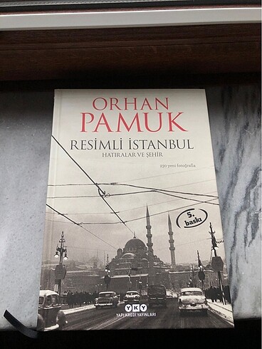 Resimli İstanbul: Hatıralar ve Şehir