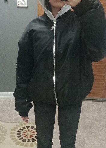 bomber mont
