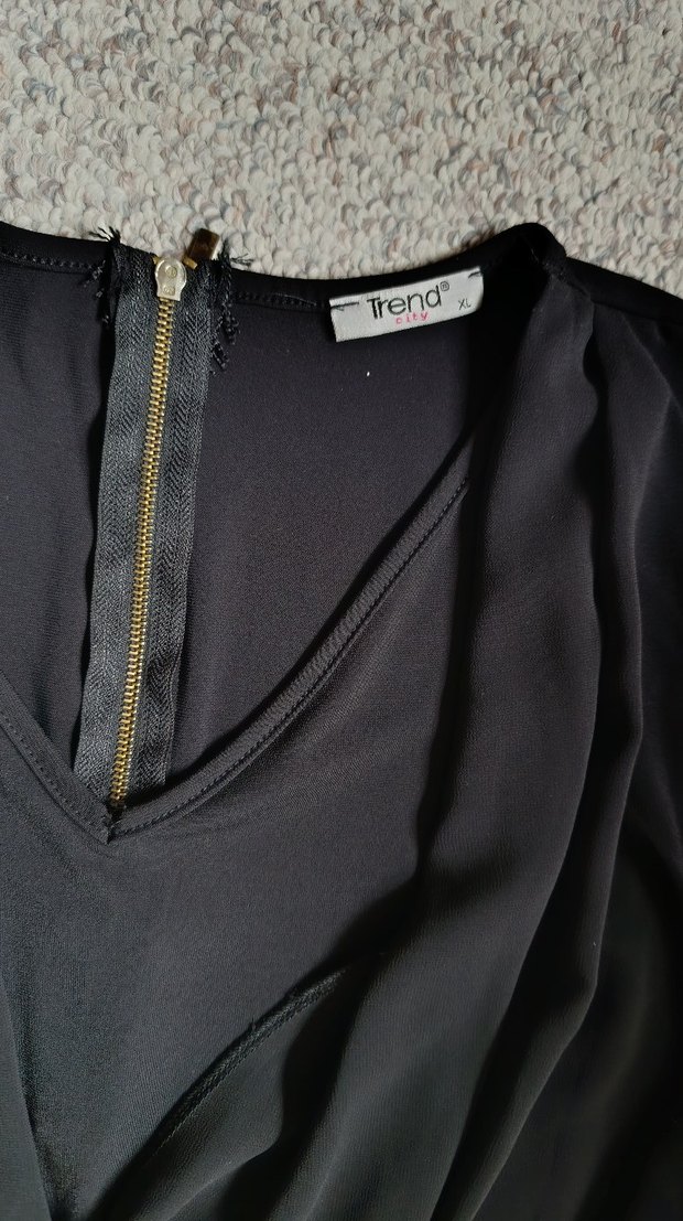 Kadın Siyah Uzun V Yakalı Tulum - Görsel 4