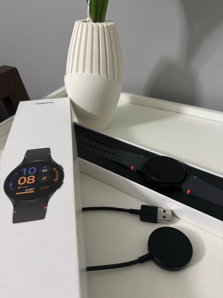 Samsung Galaxy Watch FE Siyah Akıllı Saat - Görsel 3