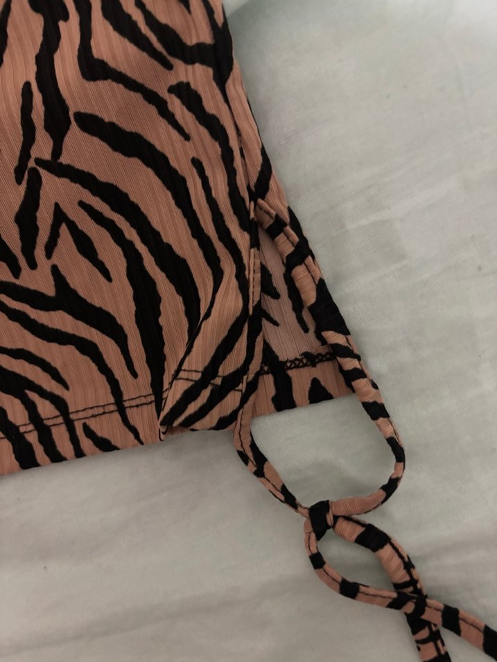 Genc kız cocuk Kahverengi Zebra Desenli Kısa Kollu Bluz crop - Görsel 3