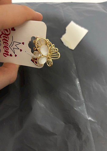 Altın Renk kelebek Detaylı Mini Toka - Görsel 3