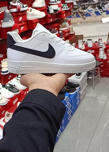 Spor ayakkabı