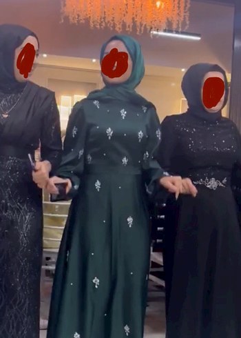 38 Beden Tesettür zümrüt abiye elbise acillll