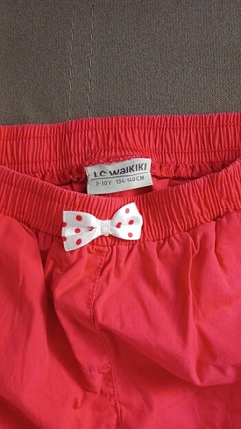 LC Waikiki 9/10 Yaş Lc Waikiki Kırmızı Şort