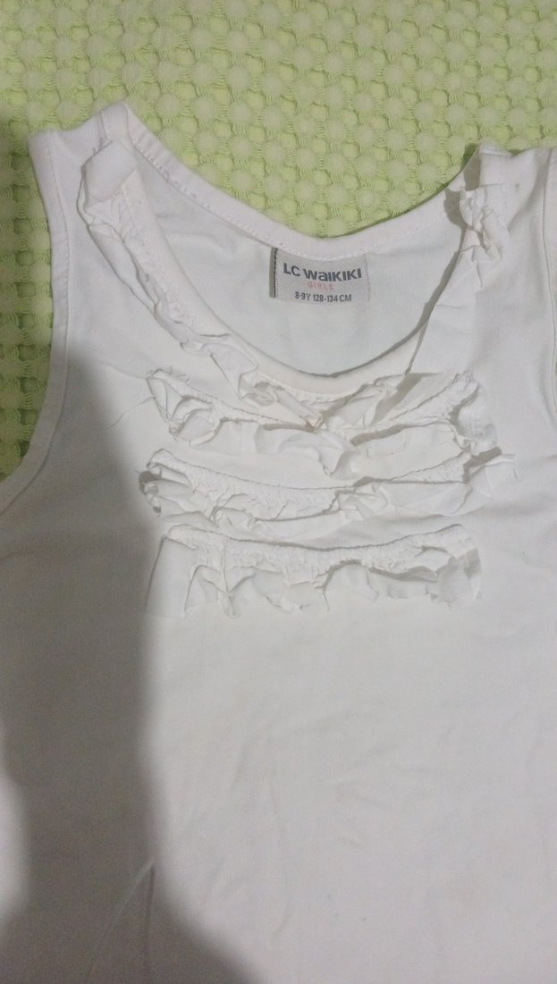 8 Yaş Kız Çocuk Beyaz Fırfırlı Atlet - Görsel 3