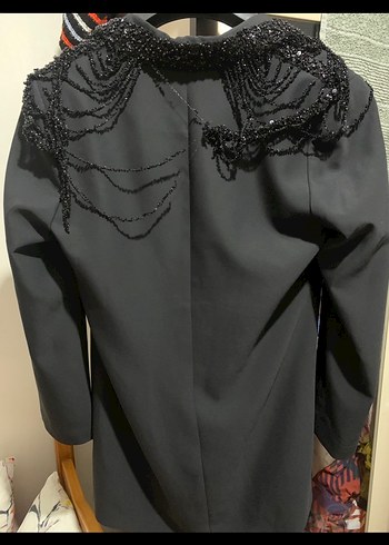 Siyah Düğmeli Uzun Kadın Takım Ceketi - Görsel 2