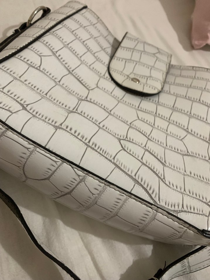 Beyaz Yılan Baskılı Kadın Deri Çanta - Görsel 4