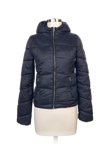 Bershka Mont %70 İndirimli.
