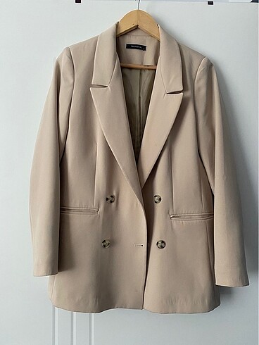Trendyol & Milla Bej Blazer