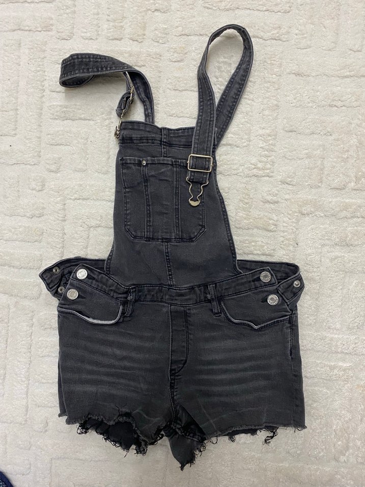 Gri Denim Askılı Kemerli Kısa Tulum - Görsel 2