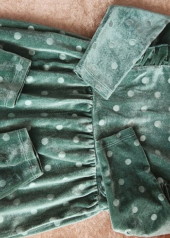 Uzun Kollu Puantiyeli Fırfırlı kadife kız tulum Hm - Görsel 3