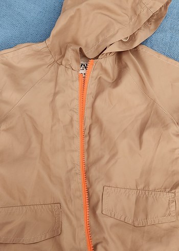 Kız Çocuk Kapüşonlu Baskılı Kahverengi Ceket - Görsel 3