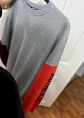 Gri Renkli Kadın Sweatshirt - Görsel 2