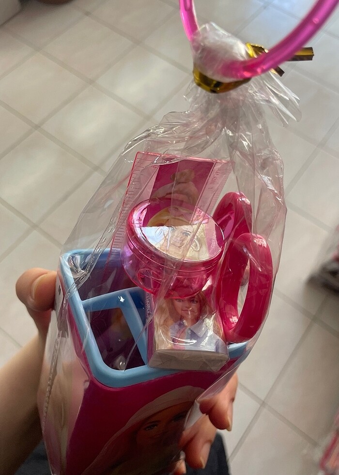 Barbie takım - Görsel 2