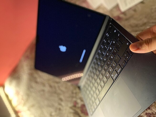 MacBook Air m2 8/256gb 43 pil devri