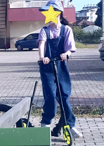 Kızlar için düğmeli bol kesim kot tulum - Görsel 7