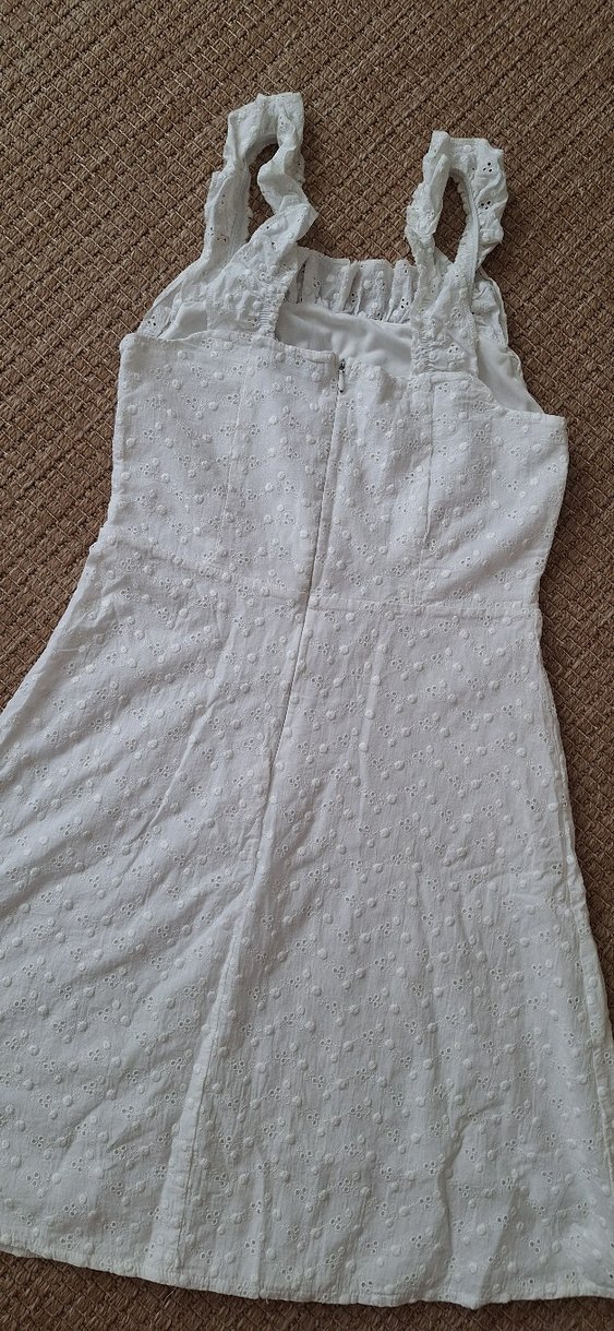 Nakışlı Beyaz Keten Fırfırlı Bohem Elbise - Görsel 4