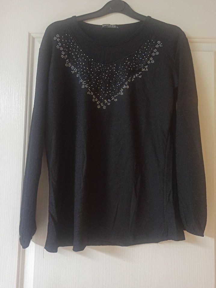 Nakışlı Siyah Triko Kadın Bluz - Görsel 2