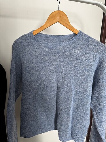 H&M mavi renkli kazak