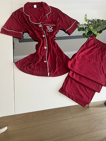 Kısa kol uzun pijama önden düğmeli victoria secret
