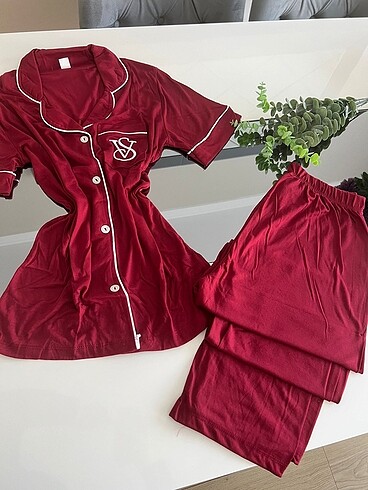m Beden Kısa kol uzun pijama önden düğmeli victoria secret