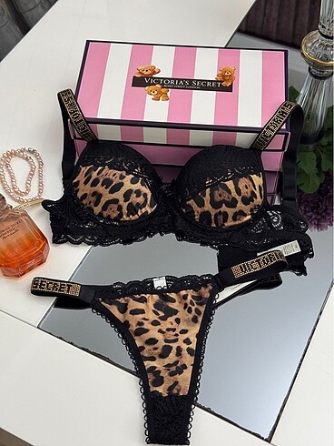Victoria?s secret iç çamaşır takımı