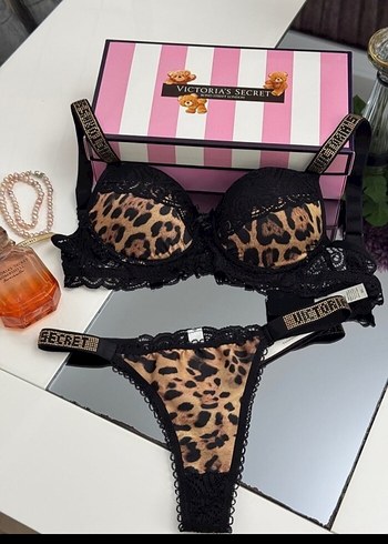 Victoria s Secret Toplam 9 model