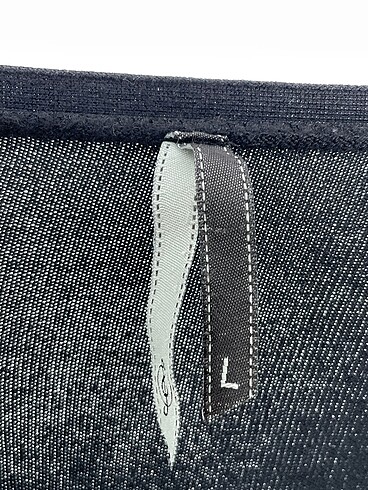 l Beden siyah Renk Stradivarius Hırka %70 İndirimli.