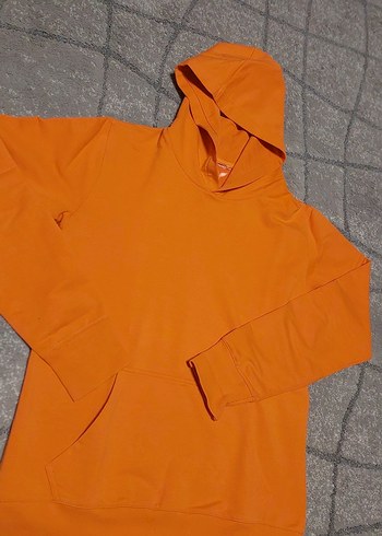 Turuncu Kapüşonlu Kadın Sweatshirt - Görsel 3