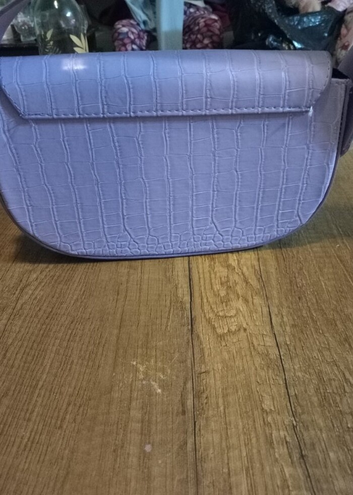 Lila rengi hiç kullanılmamış çanta  - Görsel 2